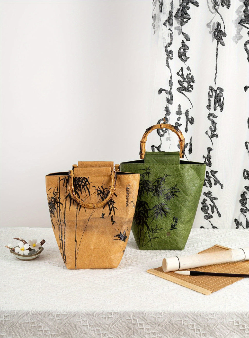 Elegant Bamboo-Handle Tote Bag: A Versatile and Stylish Accessory for Everyday Use Chef's Market