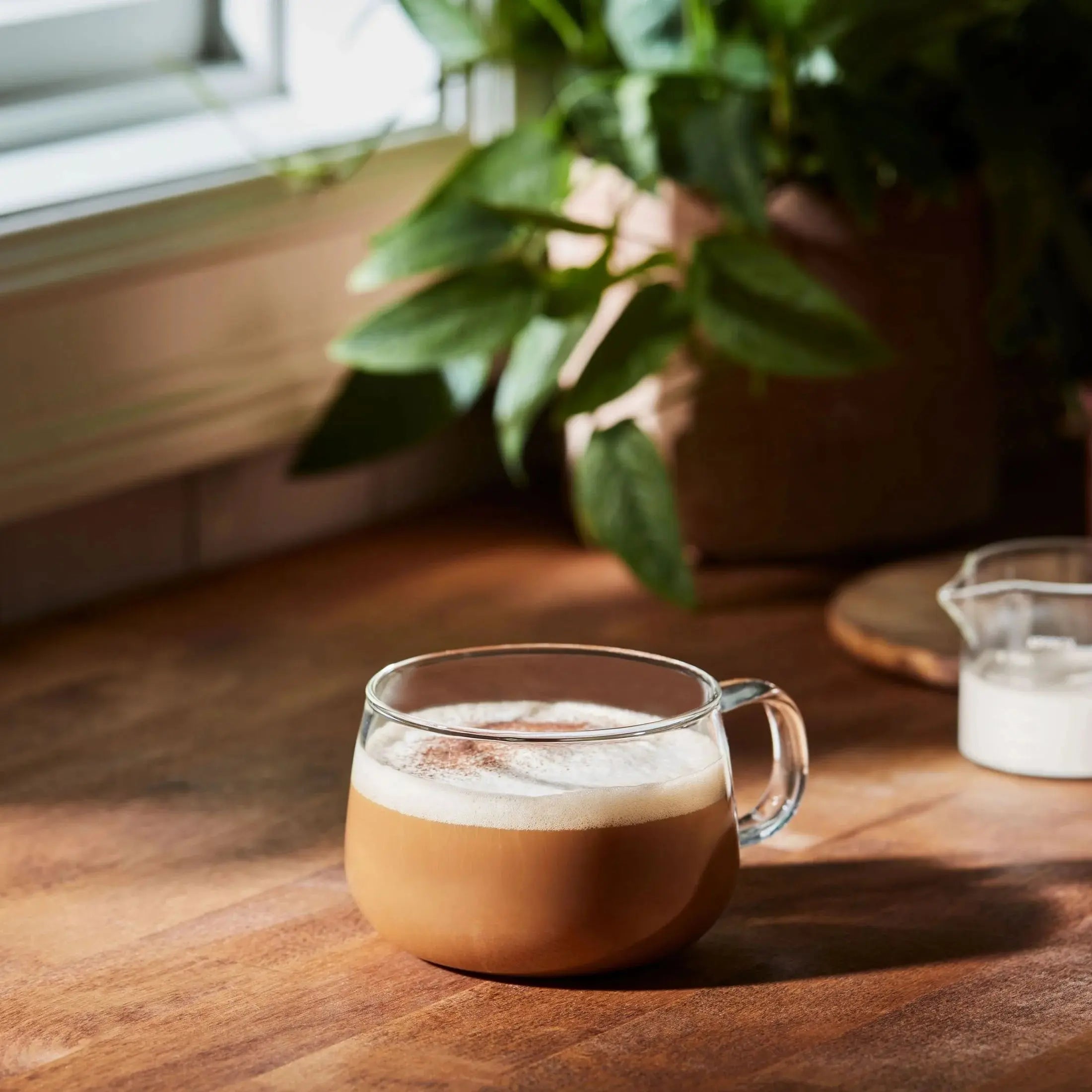 Classic Roast Ground Coffee, Medium Roast, 25.9 Oz Canister