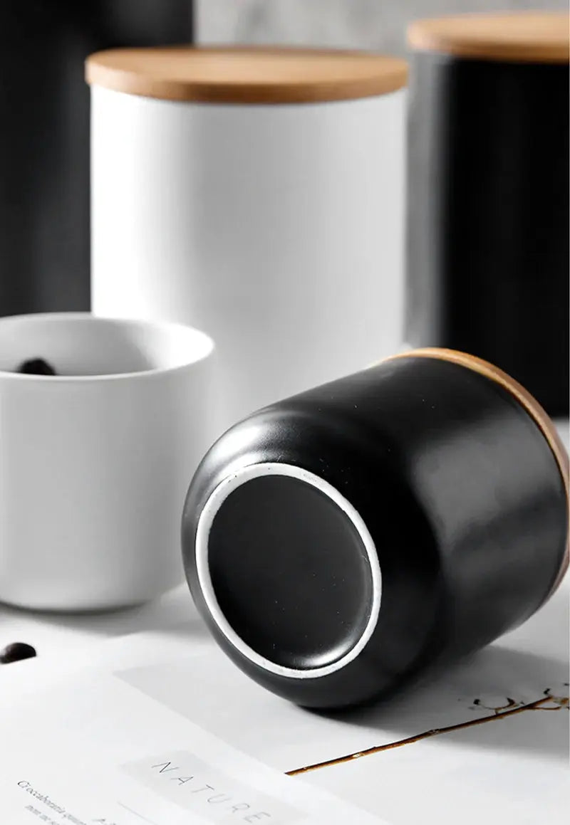 European Ceramic Storage Jar Canister Minimalist Style Kitchen Sealed Grain Dispenser Home Coffee Tea Sugar Container Organizer colegio culinario de morelia