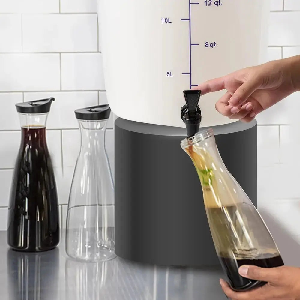 5-Gallon Commercial Cold Brew Coffee System - White colegio culinario de morelia